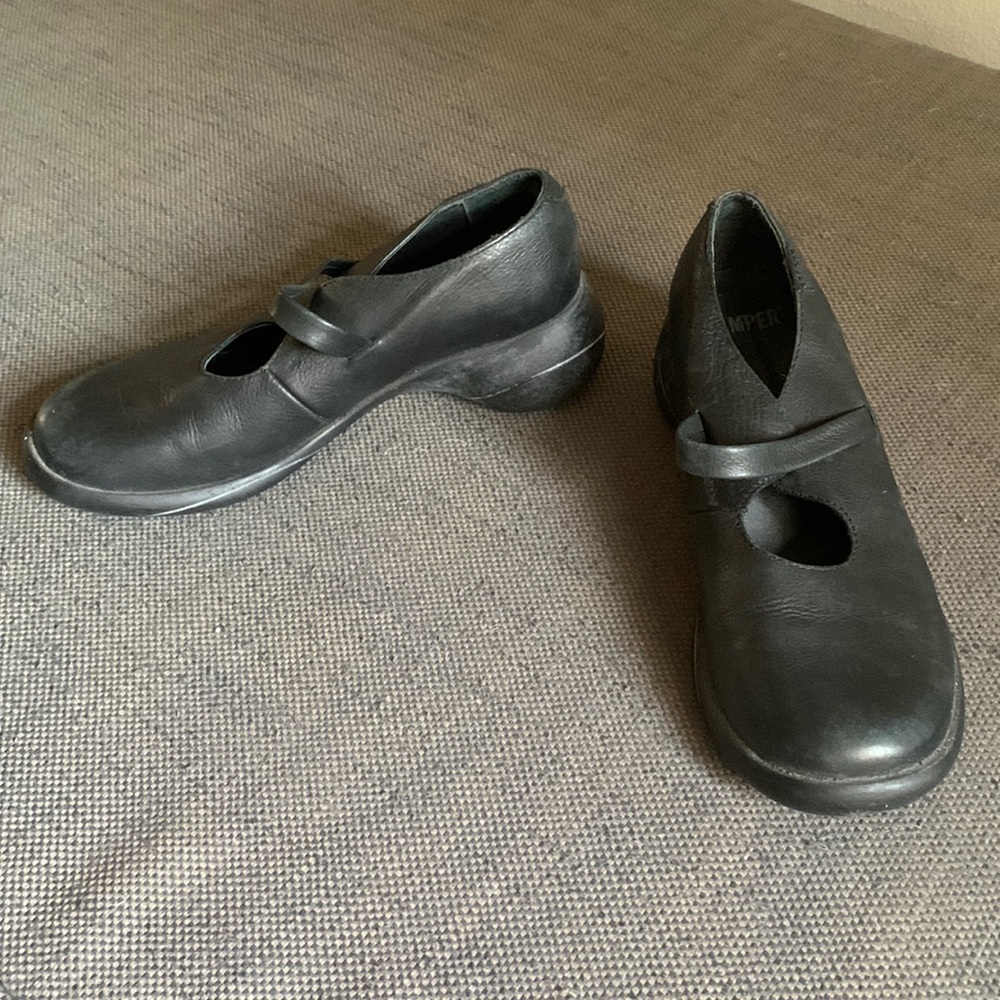 Camper pull-on Mary-janes, black leather size 9.5